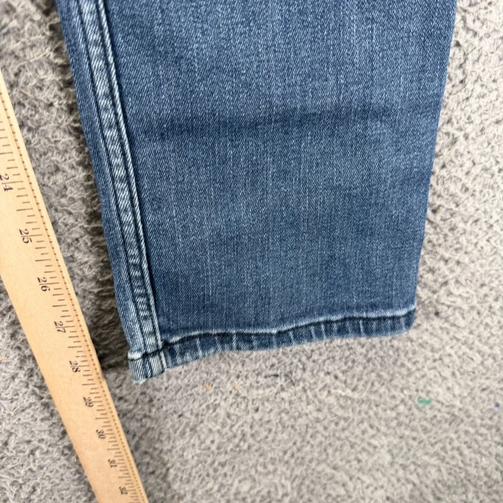 Levis before purchasing